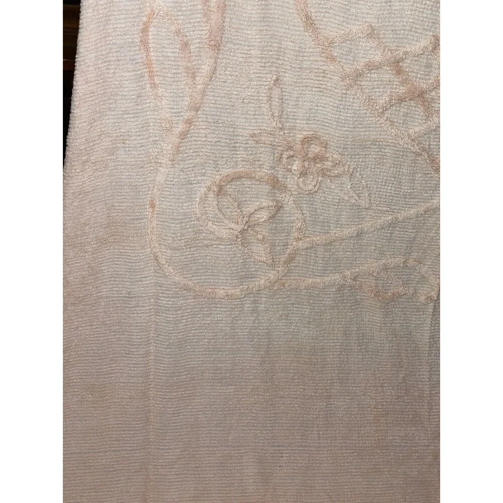 Vtg Twin Pink Chenille Bedspread 90x100